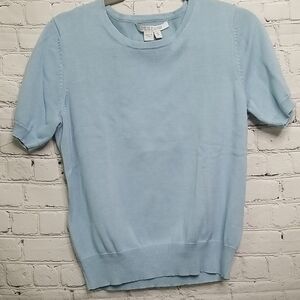 Evelyn & Arthur Short Sleeve Knit Sweater/top size Small powder blue EUC